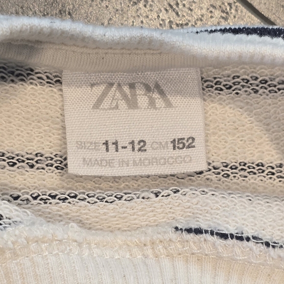 ZARA Nautical Style Striped Sweatshirt‎ Size 11/12 - Picture 3 of 4